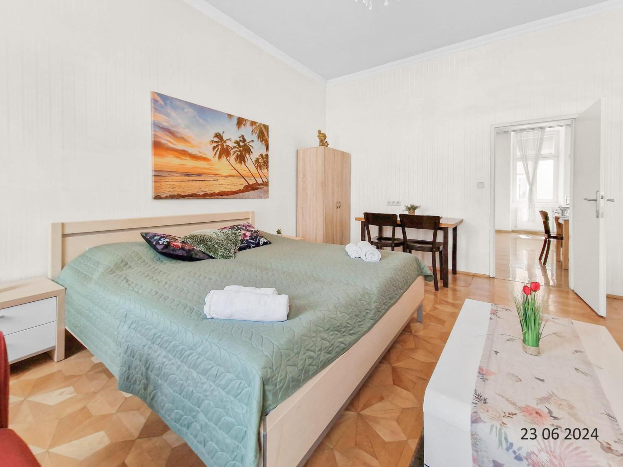 Four-Bedroom, Four King-Size Comfort Viyana Dış mekan fotoğraf